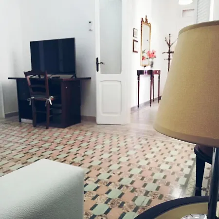 Dimora De Rossi * باري